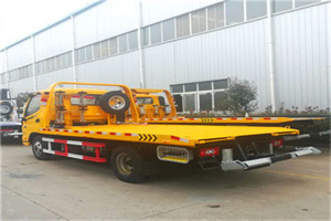 竖新镇附近拖车救援搭电