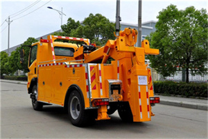 竖新镇高速路拖车费